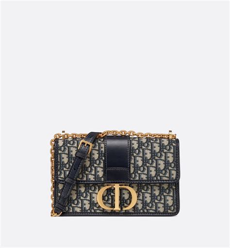 dior 30 montaigne shoulder bag|dior 30 montaigne bag price.